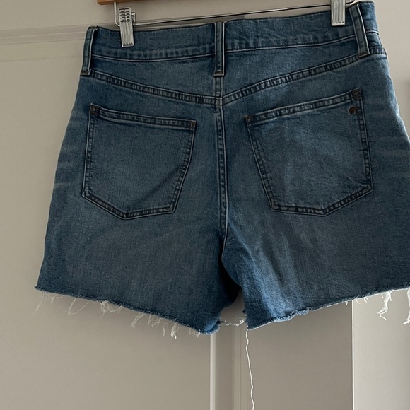Madewell Jean Shorts - Picture 2 of 3